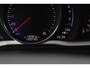 Volvo V60 T3 R-Design | Trekhaak | Standkachel | Automaat | Bi-Xenon | Stoelverwarming | 18 Inch