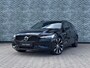 Volvo V60 2.0 T6 Plug-in hybrid AWD Ultra Dark | Google | Long Range | Schuif-/Kanteldak | Adaptieve Cruise Control |Trekhaak inklapbare | DAB | Head-Up Display | Camera | Stoelverwarming Voor + Achter | Harman Kardon Audio | Getint Glas | Zitverlenging | Elek. Stoelen | Memory | 20" LM
