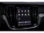 Volvo V60 2.0 T6 Plug-in hybrid AWD Ultra Dark | Google | Long Range | Schuif-/Kanteldak | Adaptieve Cruise Control | DAB | Head-Up Display | Camera | Stoelverwarming Voor + Achter | Harman Kardon Audio | Getint Glas | Zitverlenging | Elek. Stoelen | Memory | 19" LM