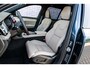 Volvo XC90 2.0 T8 Plug-in hybrid AWD Ultra Dark Executive | Trekhaak | Luchtvering | Gelaagd Glas | Bowers & Wilkins | Massage & Ventilatie Stoelen | Panoramadak |