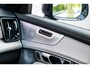 Volvo XC90 2.0 T8 Plug-in hybrid AWD Ultra Dark Executive | Trekhaak | Luchtvering | Gelaagd Glas | Bowers & Wilkins | Massage & Ventilatie Stoelen | Panoramadak |