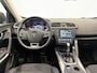 Renault Kadjar 1.2 TCe 130 EDC Intens | Trekhaak | Panoramadak | LED-koplampen | Lichtmetalen velgen 19" | Parkeersensoren voor, zij, achter en achteruitrijcamera