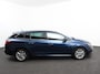 Renault Megane Estate 1.2 TCe Limited Climate control Cruise control Led Lichtmetalen velgen Navigatie Parkeersensoren achter