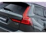 Volvo V60 2.0 T6 Plug-in hybrid AWD Ultra Dark | Google | Long Range | Schuif-/Kanteldak | Adaptieve Cruise Control | DAB | Head-Up Display | Camera | Stoelverwarming Voor + Achter | Harman Kardon Audio | Getint Glas | Zitverlenging | Elek. Stoelen | Memory | 19" LM