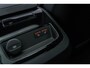 Volvo V60 2.0 T6 Plug-in hybrid AWD Ultra Dark | Google | Long Range | Schuif-/Kanteldak | Adaptieve Cruise Control | DAB | Head-Up Display | Camera | Stoelverwarming Voor + Achter | Harman Kardon Audio | Getint Glas | Zitverlenging | Elek. Stoelen | Memory | 19" LM