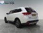 Mitsubishi Outlander 2.0 benzine / trekhaak / Camera