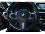 BMW 5-Serie Touring 520i M Sport |Pano |ACC |Sfeer |Memory