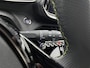 Peugeot e-2008 EV GT Avantage 54 kWh Automaat 3-Fase | CarPlay | Navi | Dodehoek | Camera's | ACC | Sfeerverlichting |