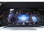 Volkswagen Golf 1.5 eTSI R-Line|Automaat|Full options|Matrix LED|Navi|Panodak|Camera|Winterpack|Sfeerverlichting|18inch