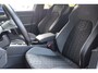 Volkswagen Golf 1.5 eTSI R-Line|Automaat|Full options|Matrix LED|Navi|Panodak|Camera|Winterpack|Sfeerverlichting|18inch