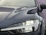 Volvo XC60 2.0 T8 Plug-in hybrid AWD Ultra Dark Exec. Ed. | Actieve Luchtvering | Bowers & Wilkins Audio | Head-up Display | 360 Graden Camera | Panoramadak | Lichtmetalen Velgen 22 inch | Elektrisch Verstelbare Voorstoelen | Geventileerde Stoelen | Massagefunctie | Keyless Entry | BLIS