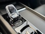 Volvo XC60 2.0 T8 Plug-in hybrid AWD Ultra Dark Exec. Ed. | Actieve Luchtvering | Bowers & Wilkins Audio | Head-up Display | 360 Graden Camera | Panoramadak | Lichtmetalen Velgen 22 inch | Elektrisch Verstelbare Voorstoelen | Geventileerde Stoelen | Massagefunctie | Keyless Entry | BLIS
