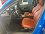 Peugeot e-208 EV GT 350 50 kWh | Bruin Leder | Adaptieve Cruise | Camera | Pano | Climate Control | Achterbank in delen neerklapbaar | Achteruitrijcamera | Airco (automatisch)