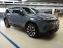 Opel Grandland Electric Business Edition 97 kWh LONG RANGE / Warmtepomp / Navigatie / 360 Camera / Alcantara / Stuur -en Stoelverwarmd / Panorama / Matrix LED / Parkeersensoren / Keyless
