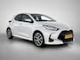 Toyota Yaris 1.5 Hybrid 130 Executive | BTW voertuig | Stoel+stuurverwarming | Dodehoek detectie | Parkeersensoren voor+achter | Apple CarPlay/Android Auto | Cruise Control Adaptive | Achteruitrijcamera |