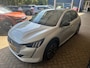 Peugeot e-208 EV GT 350 50 kWh | 3-fase | Pano | Camera | Adap Cruise | Navi | Climate Control | Achteruitrijcamera | Airco (automatisch) | Apple Carplay/Android Auto|telefoonintegratie premium