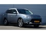 Mitsubishi Outlander PHEV 2.0 INSTYLE PLUS X-LINE 4WD | PLUG IN HYBRID | V2H | SOH % | FULL OPTIONS | ADPATIEF CRUISE | TREKHAAK 1500KG | ALL IN RIJKLAARPRIJS