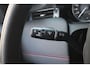 Land Rover Discovery Sport P300e AWD 1.5 R-DYNAMIC BLACK PACK SE | Panodak | Leer | Trekhaak | Meridian | Camera | Adapt.Cruise | Stoel/stuurverw. | Sfeerverlichting |