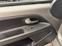 Volkswagen Up! 1.0 move up! BlueMotion * Navigatie / Airco / 5 Deurs / Goed onderhouden *