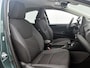 Toyota Yaris 1.5 Hybrid 115 Dynamic Comfort Pack | BTW voertuig | Stoel+stuurverwarming | Dodehoek detectie | Parkeersensoren voor+achter | Apple CarPlay/Android Auto | Cruise Control Adaptive | Achteruitrijcamera |