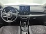 Toyota Yaris 1.5 Hybrid 115 Dynamic Comfort Pack | BTW voertuig | Stoel+stuurverwarming | Dodehoek detectie | Parkeersensoren voor+achter | Apple CarPlay/Android Auto | Cruise Control Adaptive | Achteruitrijcamera |