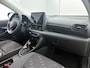 Toyota Yaris 1.5 Hybrid 115 Dynamic Comfort Pack | BTW voertuig | Stoel+stuurverwarming | Dodehoek detectie | Parkeersensoren voor+achter | Apple CarPlay/Android Auto | Cruise Control Adaptive | Achteruitrijcamera |