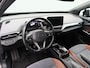 Volkswagen ID.4 Max 77 kWh 204 Pk | Stoel/Stuurverwarming | Camera | Adaptive Cruise | Warmtepomp | Head Up | Matrix LED | Trekhaak | 20 Inch | 116.551 Km !!