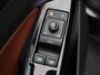 Volkswagen ID.4 Max 77 kWh 204 Pk | Stoel/Stuurverwarming | Camera | Adaptive Cruise | Warmtepomp | Head Up | Matrix LED | Trekhaak | 20 Inch | 116.551 Km !!