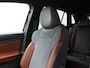 Volkswagen ID.4 Max 77 kWh 204 Pk | Stoel/Stuurverwarming | Camera | Adaptive Cruise | Warmtepomp | Head Up | Matrix LED | Trekhaak | 20 Inch | 116.551 Km !!