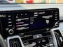 Kia Sorento 1.6 T-GDI Plug-in Hybrid 4WD ExecutiveLine 7-zits | Lederen bekleding | Panoramadak | 360 camera | Trekhaak afneembaar | Adaptieve cruise | Stoelverwarming&koeling | BOSE | Navigatie | Sfeerverlichting | Dodehoekdetectie | Apple CarPlay | Volledig onderhouden