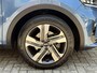Kia Sorento 1.6 T-GDI Plug-in Hybrid 4WD ExecutiveLine 7-zits | Lederen bekleding | Panoramadak | 360 camera | Trekhaak afneembaar | Adaptieve cruise | Stoelverwarming&koeling | BOSE | Navigatie | Sfeerverlichting | Dodehoekdetectie | Apple CarPlay | Volledig onderhouden