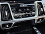 Kia Sorento 1.6 T-GDI Plug-in Hybrid 4WD ExecutiveLine 7-zits | Lederen bekleding | Panoramadak | 360 camera | Trekhaak afneembaar | Adaptieve cruise | Stoelverwarming&koeling | BOSE | Navigatie | Sfeerverlichting | Dodehoekdetectie | Apple CarPlay | Volledig onderhouden