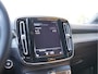 Volvo XC40 1.5 T5 Twin Engine Inscription | Parkeerverwarming | Apple Carplay | Voorstoelen verwarmd |