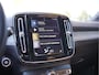 Volvo XC40 1.5 T5 Twin Engine Inscription | Parkeerverwarming | Apple Carplay | Voorstoelen verwarmd |