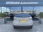 Skoda Karoq 1.5 TSI ACT Business Edition Plus Trekhaak wegklapbaar , Navigatie , adaptive Cruise