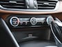 Alfa Romeo Giulia Veloce 2.0T 280pk AWD Automaat MOOISTE VAN NL! BLU MISANO | RAGAZZON | COGNAC LEDER | 19''LM | H&K AUDIO