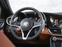 Alfa Romeo Giulia Veloce 2.0T 280pk AWD Automaat MOOISTE VAN NL! BLU MISANO | RAGAZZON | COGNAC LEDER | 19''LM | H&K AUDIO