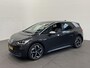 Volkswagen ID.3 First Plus 58 kWh Navigatie Apple Carplay/Android Auto Adaptive Cruise Control Camera Parkeersensoren Stoel- en stuurverwarming Lichtmetalen velgen Climate Control