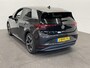 Volkswagen ID.3 First Plus 58 kWh Navigatie Apple Carplay/Android Auto Adaptive Cruise Control Camera Parkeersensoren Stoel- en stuurverwarming Lichtmetalen velgen Climate Control
