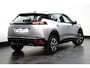 Peugeot 2008 1.2 Hybrid 136 Style Climate | Carplay | Cruise | Parkeersensoren Achter | LED | DAB | Airco (automatisch) | Apple Carplay/Android Auto|telefoonintegratie premium | Centrale deurvergrendeling met afstandsbediening