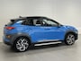 Hyundai Kona 1.6 GDI HEV Premium LEDER | TWO TONE | 18 INCH VELGEN | ZEER COMPLETE AUTO MET LAGE KM STAND!
