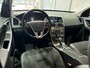 Volvo XC60 2.0 T5 FWD Kinetic | Trekhaak | Automaat | Camera | Memory | Keyless | Cruise Control | 18 Inch