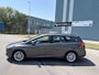 Ford Focus Wagon 1.0i Eco-Boost Trend Edition 101 PK. Zeer goed onderhouden auto !!! Rijdt ook helemaal nieuw !! Distributieriem en waterpomp recent vervangen !