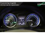 Toyota Auris 1.8 Hybrid | deels leder | stoelverwarming | climate & cruise control | regen- en lichtsensor | trekhaak |