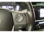 Toyota Auris 1.8 Hybrid | deels leder | stoelverwarming | climate & cruise control | regen- en lichtsensor | trekhaak |
