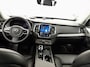 Volvo XC90 2.0 T8 Plug-in hybrid AWD Ultra Bright Luchtvering - B&W - Trekhaak - Panoramadak - Adaptieve Cruise Control - Head up - Stoelventilatie/Massage - Park Assist Pilot - Getinte ruiten -