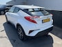 Toyota C-HR / C-HR+ 1.2 Active 116PK Zeer nette dealer onderhoudenincl: LM velgen, Navi, Adaptive Cruisecontrol, Trekhaak trekgewicht 1.300KG