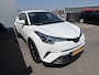 Toyota C-HR / C-HR+ 1.2 Active 116PK Zeer nette dealer onderhoudenincl: LM velgen, Navi, Adaptive Cruisecontrol, Trekhaak trekgewicht 1.300KG
