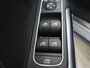 Mercedes-Benz EQA 250+ Business Solution Luxury 71 kWh | Panoramaschuifdak | Rijassistentie pakket | Achteruitrijcamera | Stoelverwarming | Dodehoekassistent |