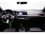 BMW 1-Serie 118i Business Edition Stoel- en Stuurverwarming | Sportstoelen Leer/Stof | Climate Control | Digitaal Dashboard | Apple Carplay/Android Auto|telefoonintegratie premium | Cruise control | DAB ontvanger